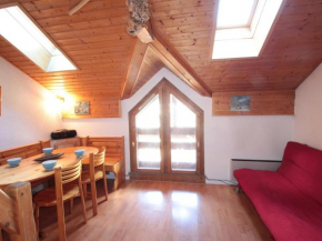 Studio mezzanine 5 pers, pied des commerces, 450m des pistes - FR-1-572-184